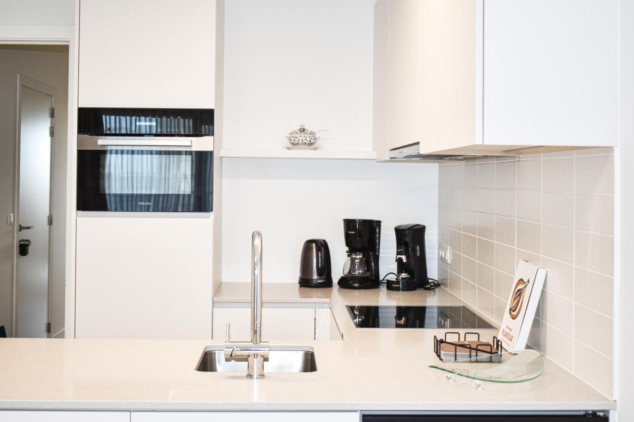 Crystal Residences - Luxurious Seaside Apartments オステンド エクステリア 写真