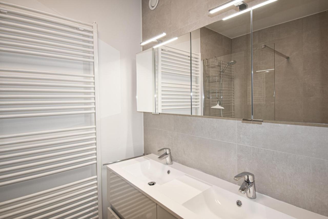 Crystal Residences - Luxurious Seaside Apartments オステンド エクステリア 写真