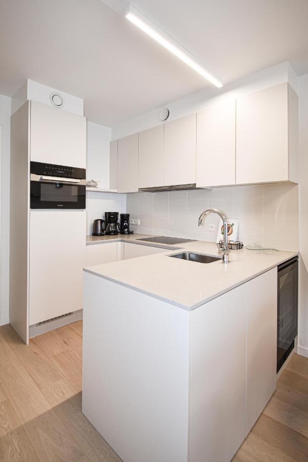 Crystal Residences - Luxurious Seaside Apartments オステンド エクステリア 写真